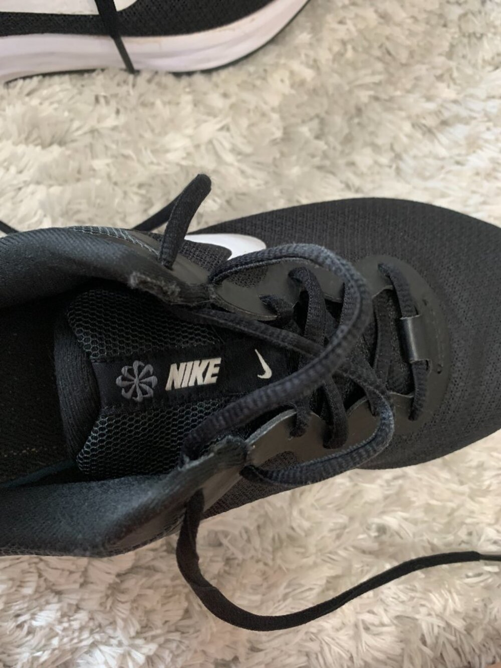 Nike Revolution 6 Women's Black Road Running Shoes - size 8 - Picture 7 of 7